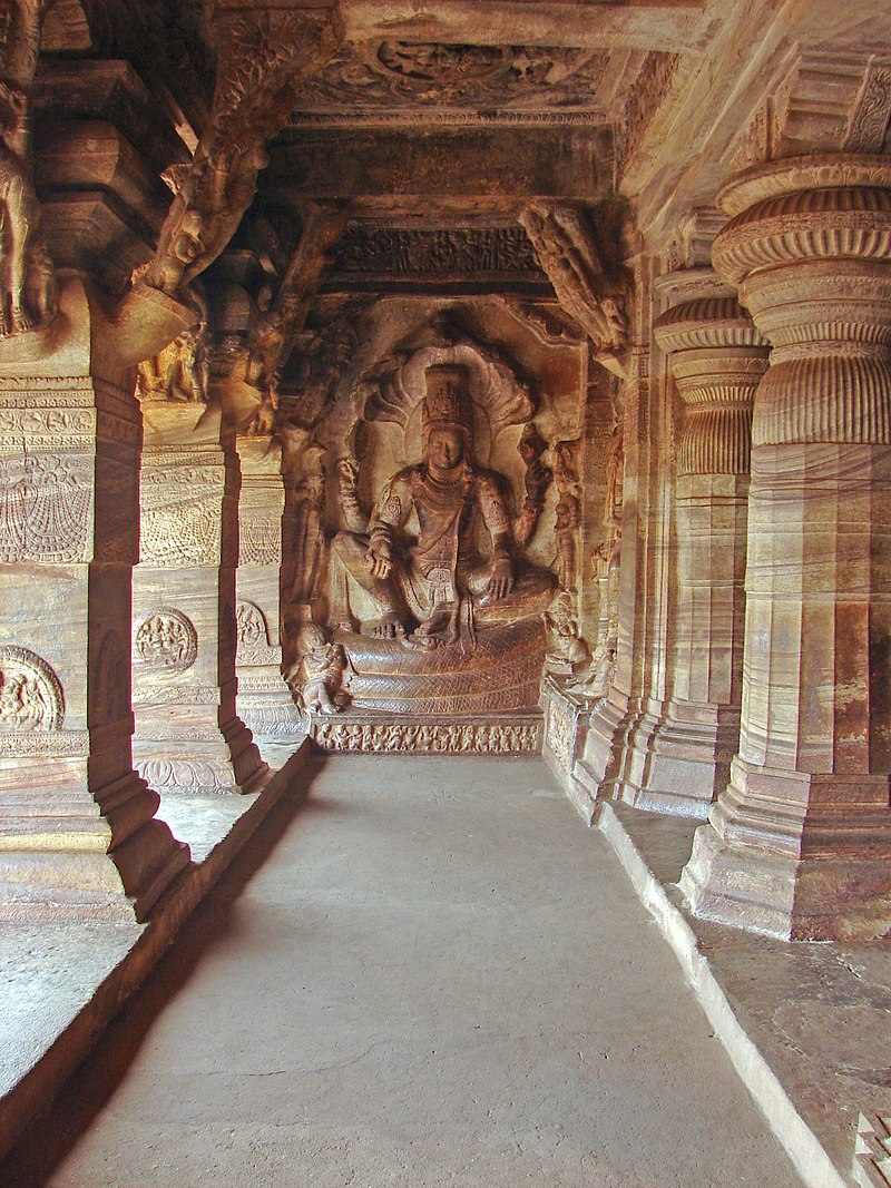 बादामी गुफा मंदिर परिसर संख्या 3 के अंदर विष्णु की छवि। यह परिसर भारतीय रॉक-कट वास्तुकला का एक उदाहरण है। Vishnu image inside the Badami Cave Temple Complex number 3. The complex is an example of Indian rock-cut architecture.